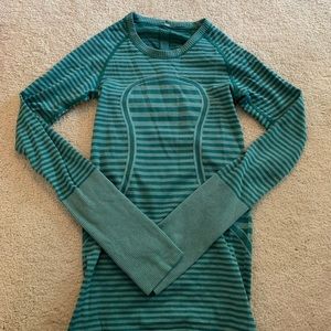 Lululemon Swiftly Tech long sleeve